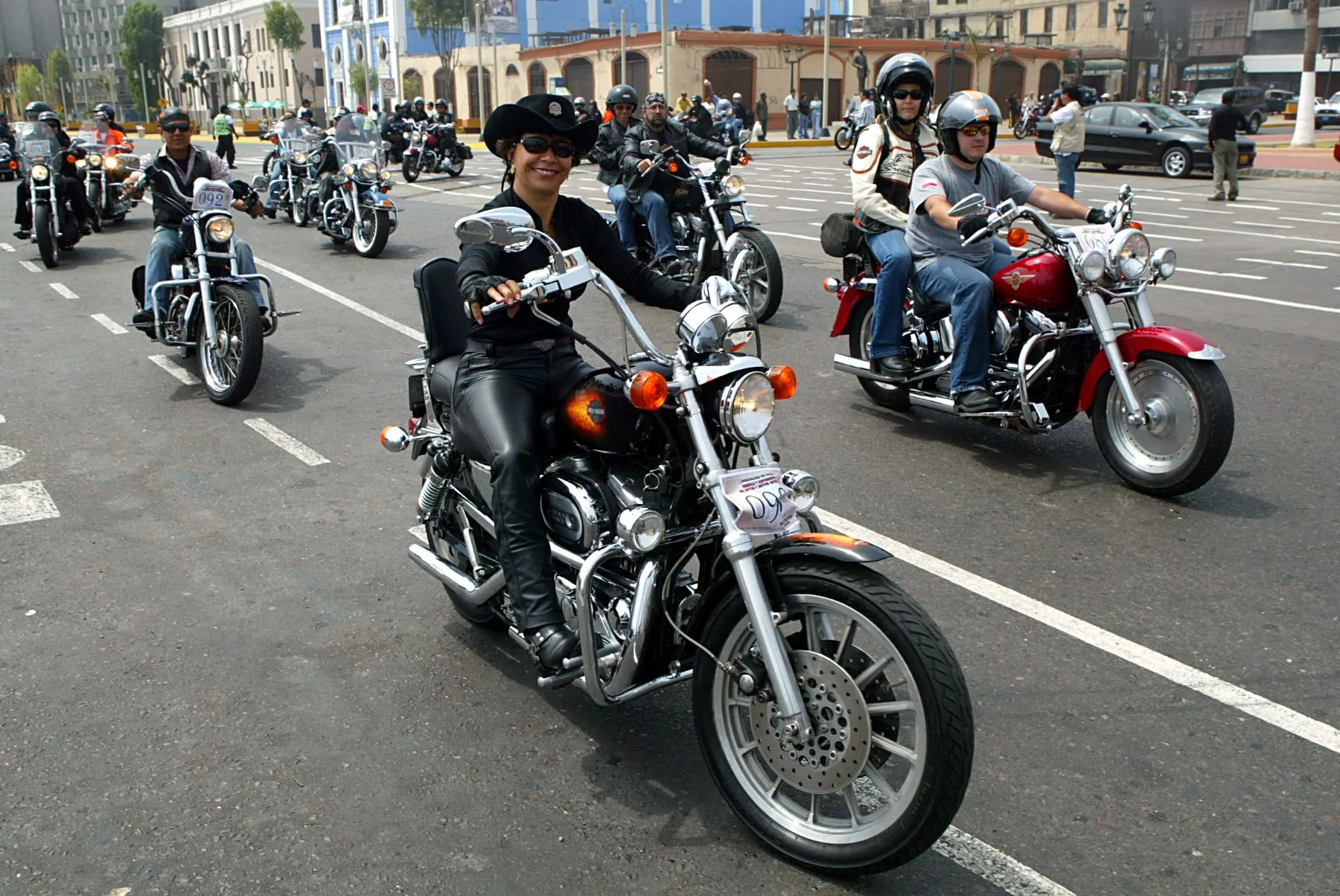 Cambio obligatorio de nueva placa de rodaje también deberá alcanzar a motos | Noticias | Agencia Peruana de Noticias Andina