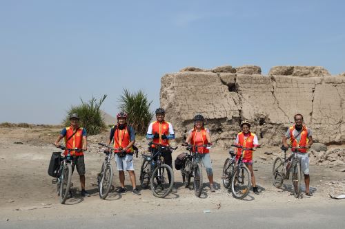 La organización cultural promueve el uso de la bicicleta como medio ecológico y saludable para conocer nuestro patrimonio.