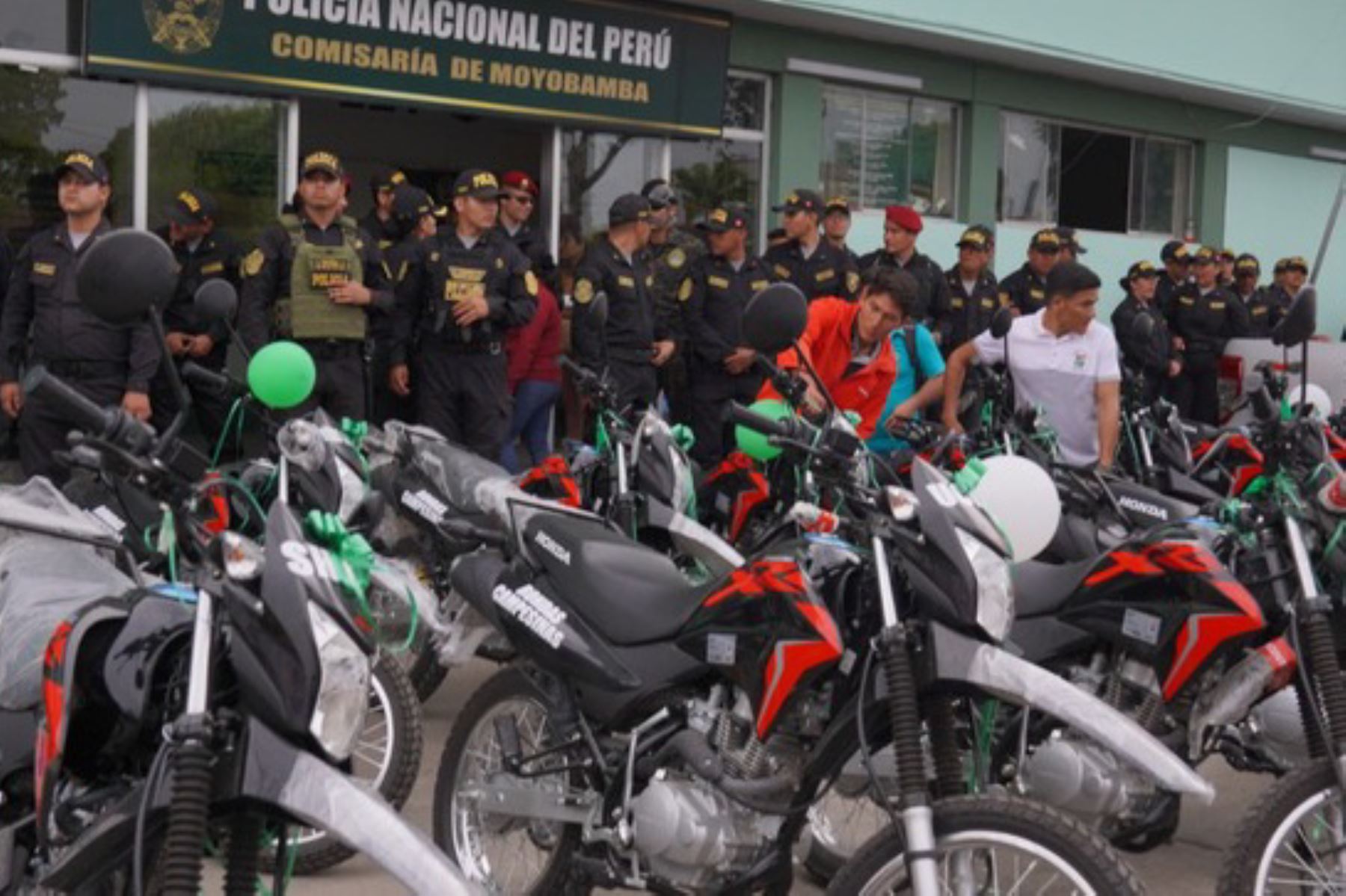 En la segunda etapa de este plan de mejoramiento del servicio de seguridad ciudadana se tiene proyectado invertir más de 11 millones de soles para adquirir más camionetas, motocicletas y deslizadores. Foto: Mininter