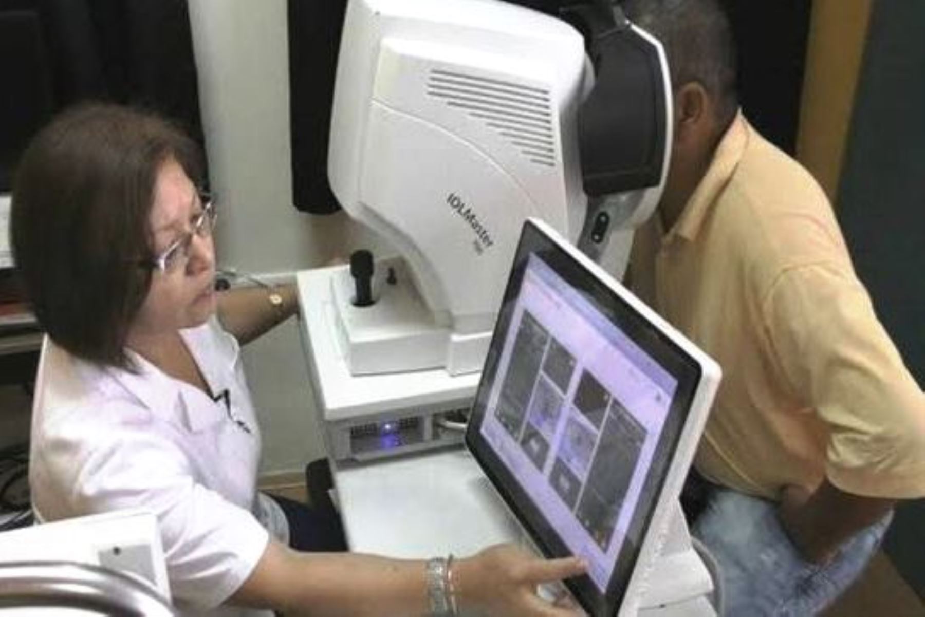 Centro para la emisión de certificado de salud para obtener el brevete. Foto: ANDINA/Difusión.