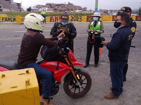 Sentencian a 8 conductores de motos con licencias falsas en Arequipa - Noticias - Ministerio Público Fiscalía de la Nación - Plataforma del Estado Peruano