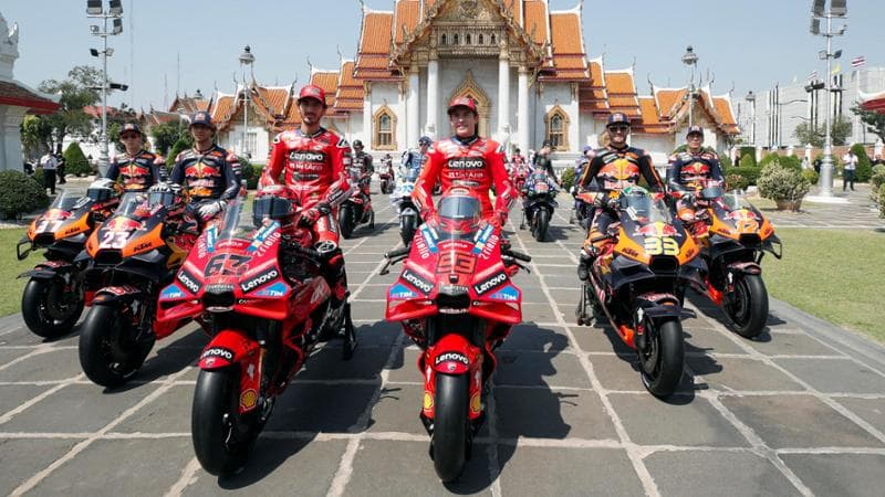 MotoGp, a Bangkok la sfilata di tutte le moto. Martin: “Sarò pronto per l'esordio” - la Repubblica