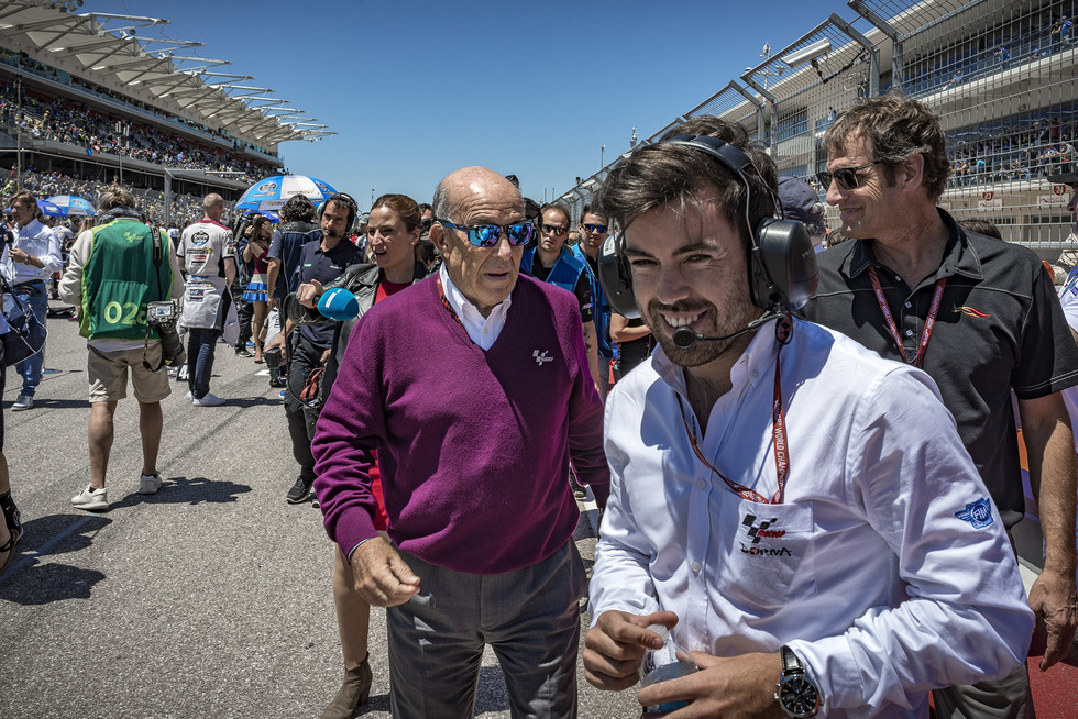 Carmelo Ezpeleta, el patrón invisible del motociclismo mundial | EL PAÍS Semanal | EL PAÍS