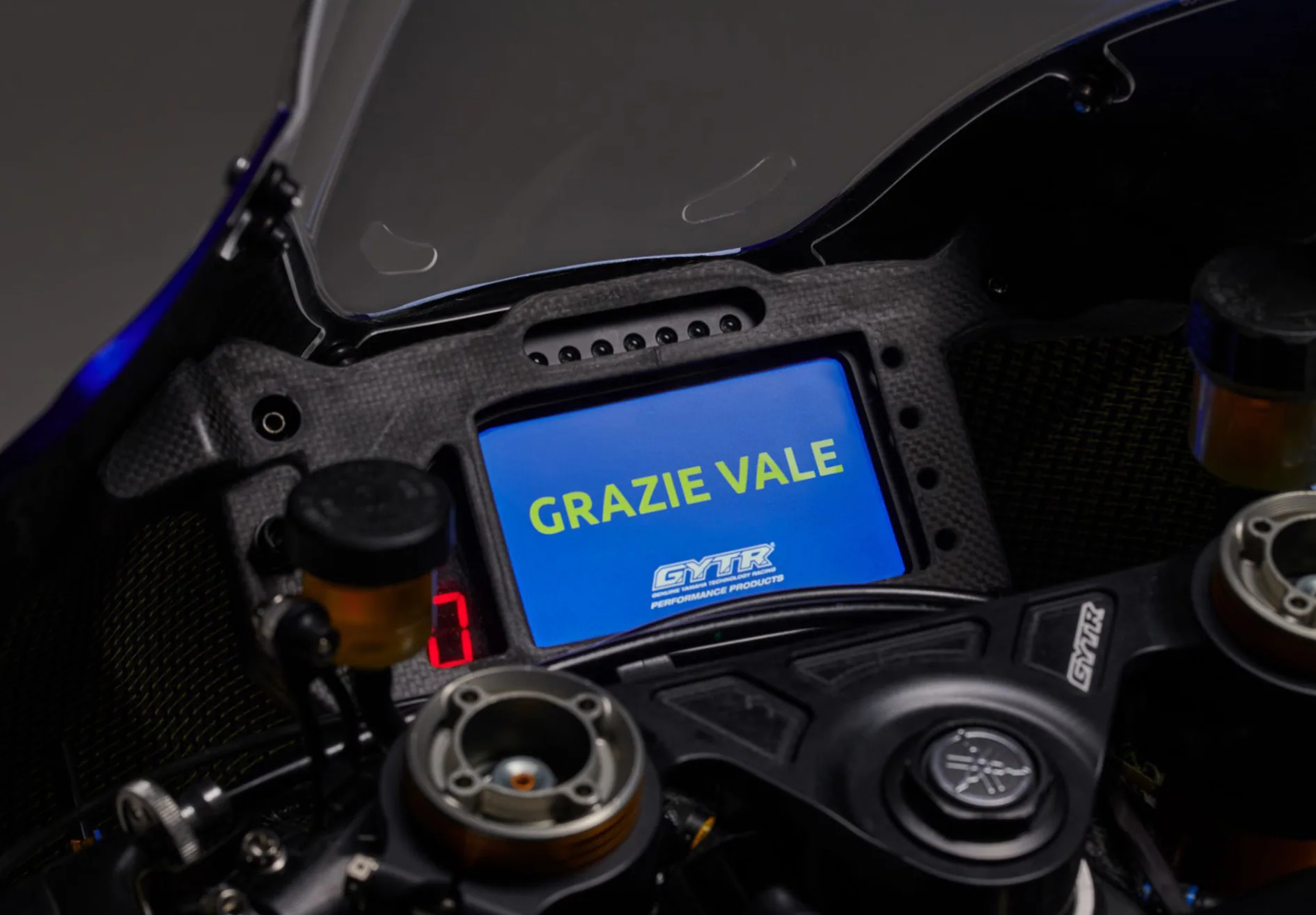 Valentino Rossi - Yamaha - R1 - Special R1 GYTR VR46 Tribute - moto unica