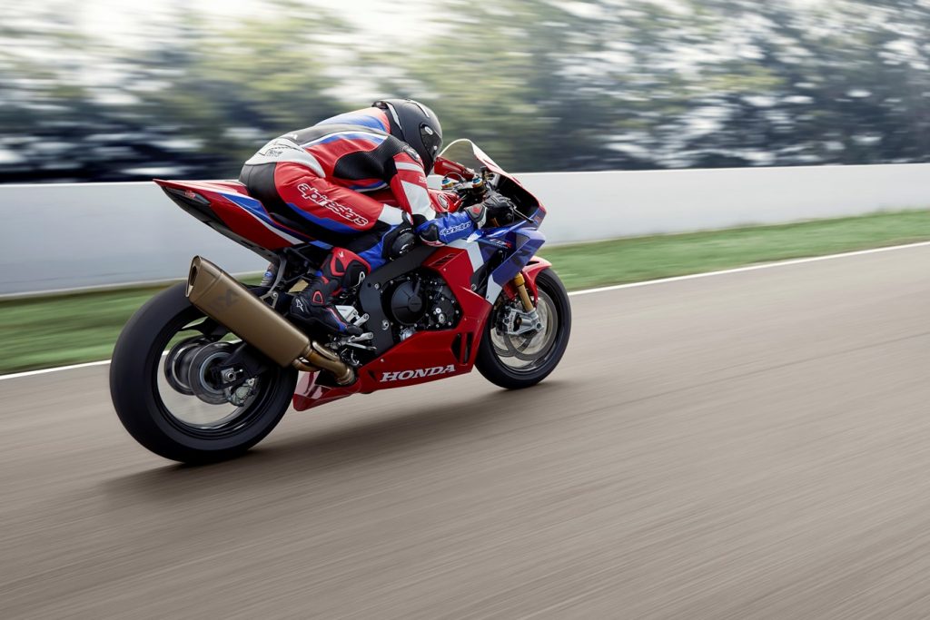 195894-2020-HONDA-CBR1000-RR-R-SP-1024x683