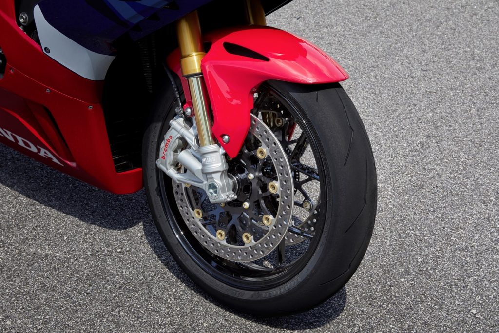 195897-2020-HONDA-CBR1000-RR-R-SP-1024x683