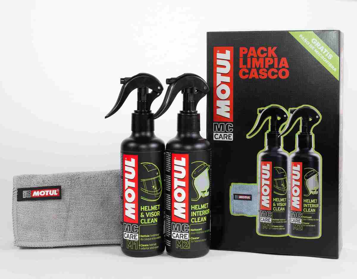 201106-mot-pack-helmet