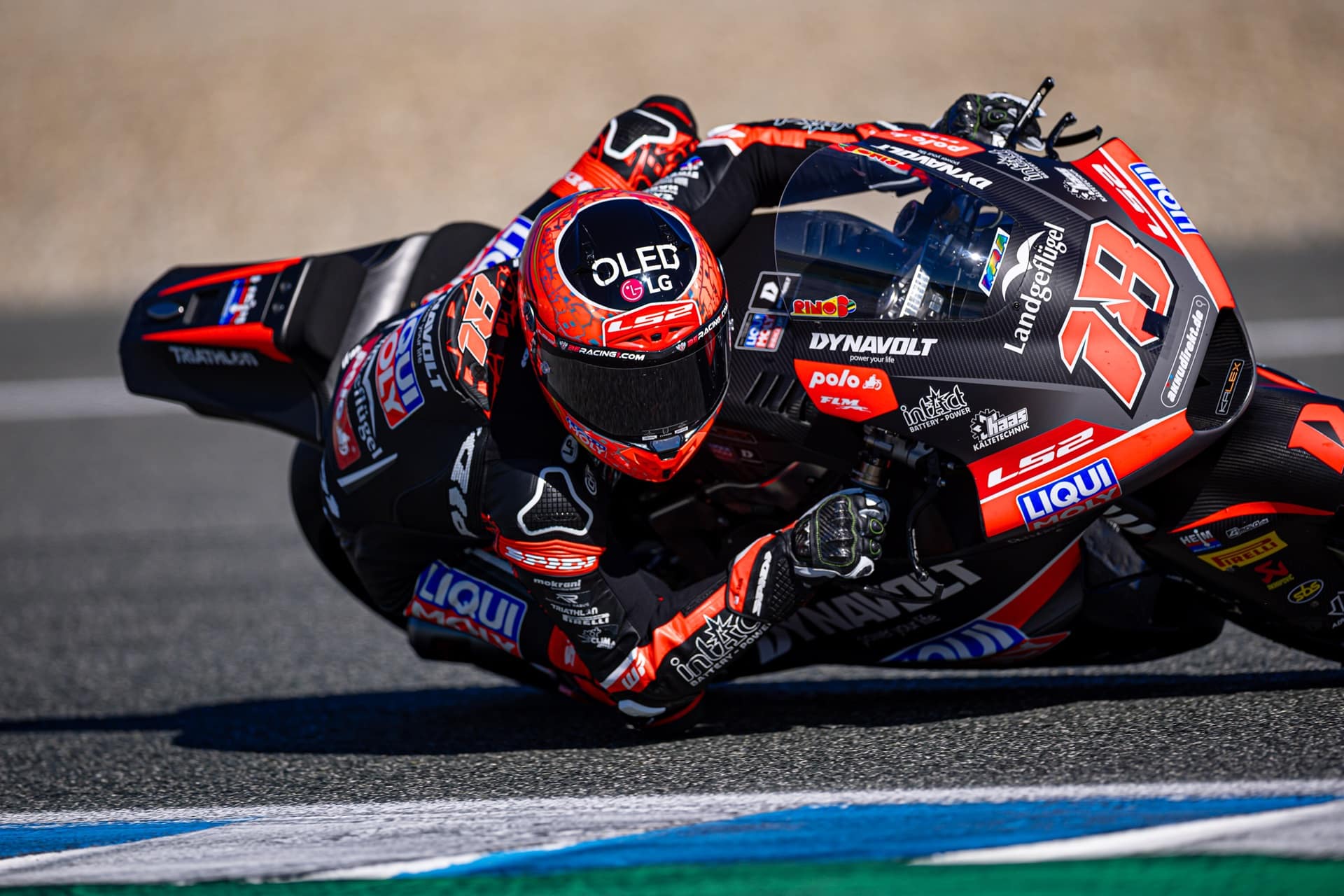 El Thunder GP Pro 02 de LS2 se convierte en el segundo casco de la marca con certificación FIM FRHPhe-02