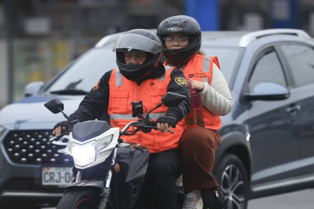 Estado de Emergencia en Lima y Callao: Gobierno prohíbe que dos personas viajen en una moto | EDICION | CORREO