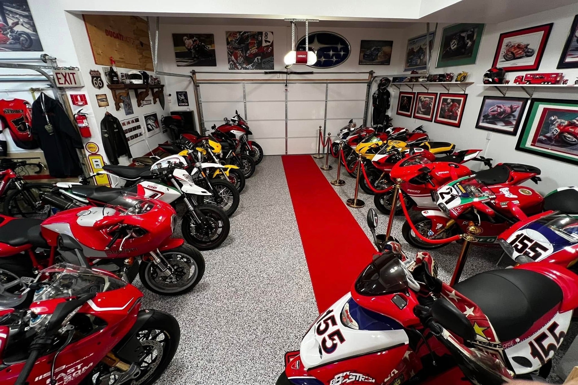 Os mostramos la colección de Ducatis que todos soñamos tener en nuestro garaje