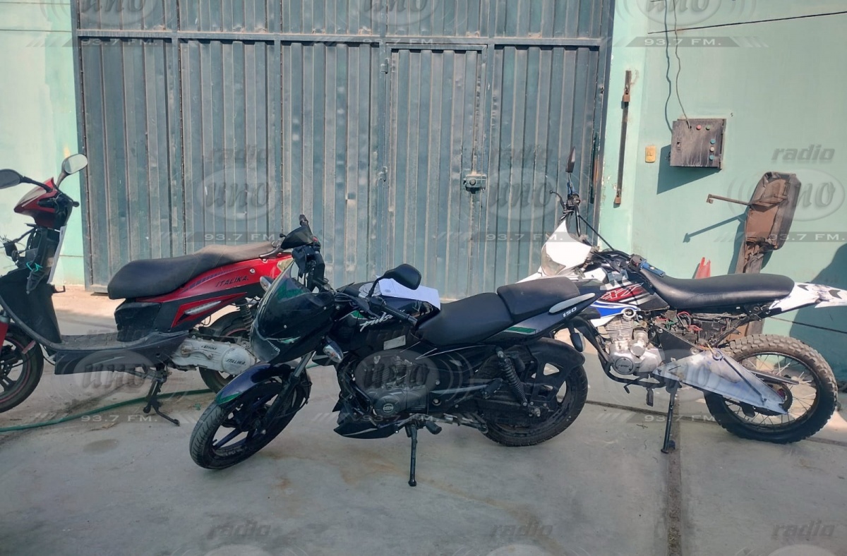 Recuperan motos robadas en intervención a colombianos