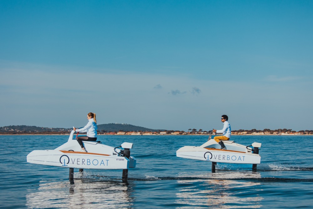 Rent a jet-ski Overboat 100 F in Mandelieu-la-Napoule (FLY 2) - SamBoat