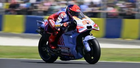 Así ha sido la salida de la carrera Sprint en el Gran Premio de Francia: estratosférica remontada de Márquez y problemas para Bagnaia.