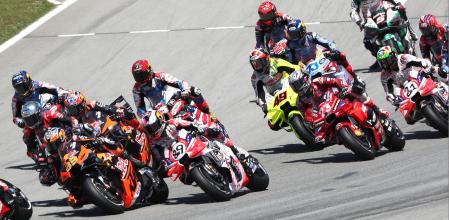Un piloto de MotoGP anuncia su adiós hasta 2025