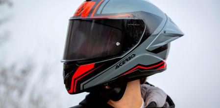 Llevar gafas se convierte en una tortura cuando te toca elegir casco? El  Tarmak-X puede ser la solución a tus problemas