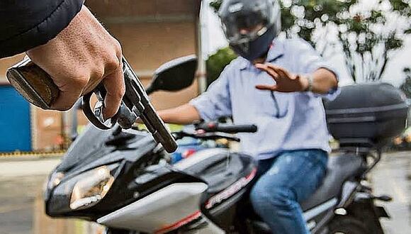Joven fue encañonado, maniatado y abandonado en descampado por delincuentes  que le robaron su moto | EDICION | CORREO