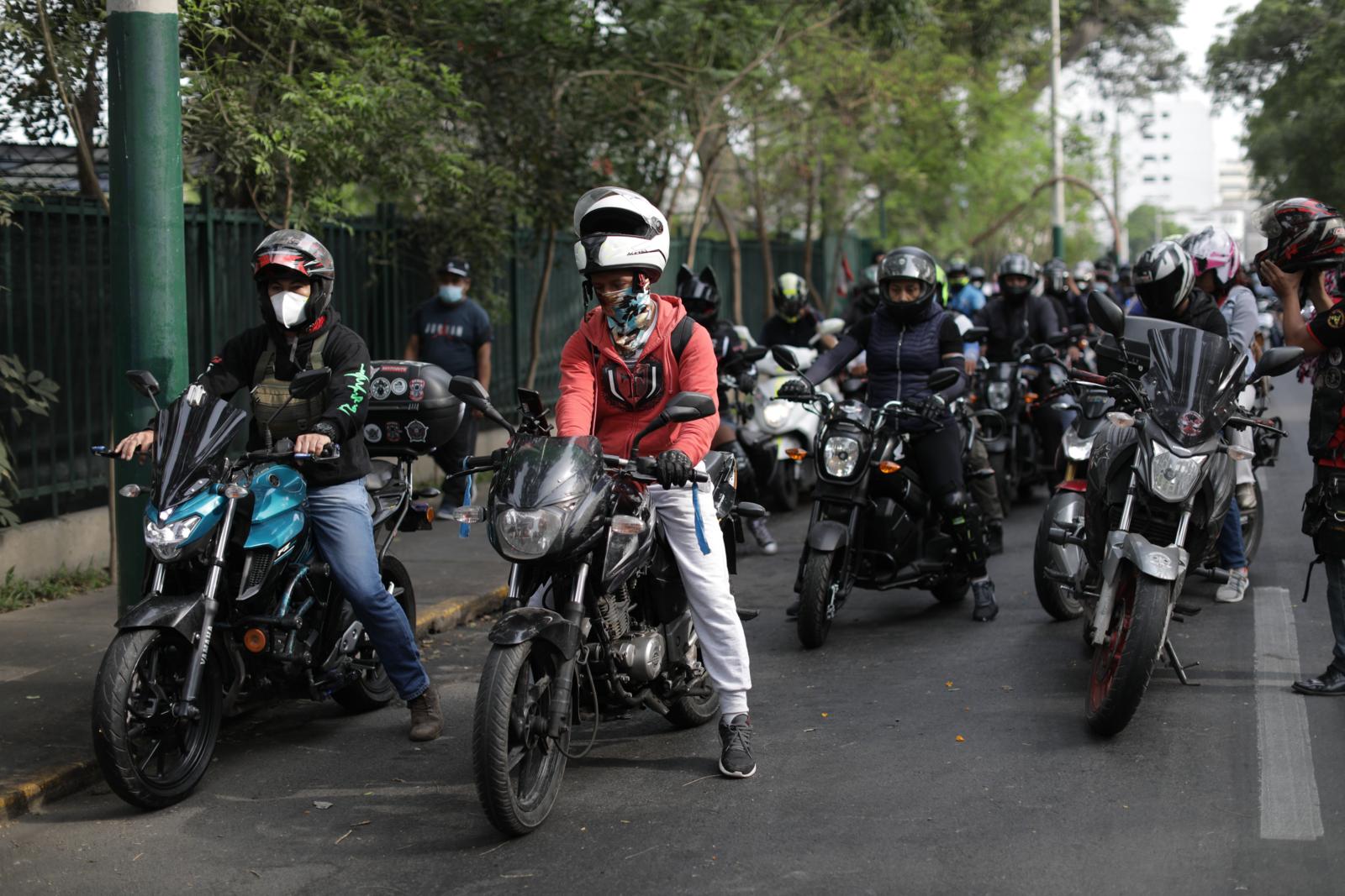 Asociación Automotriz del Perú rechaza propuesta para restringir derechos  de motociclistas