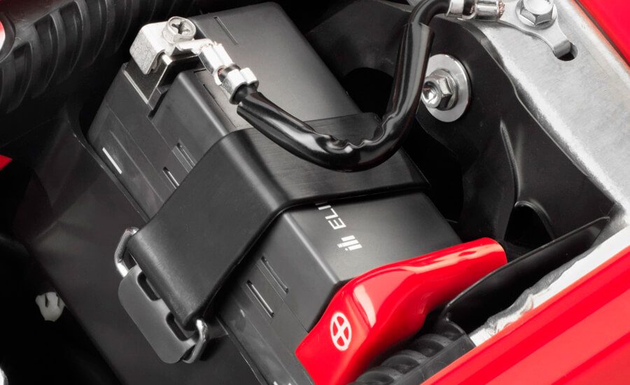 BATERIA-HONDA-CR-900x550