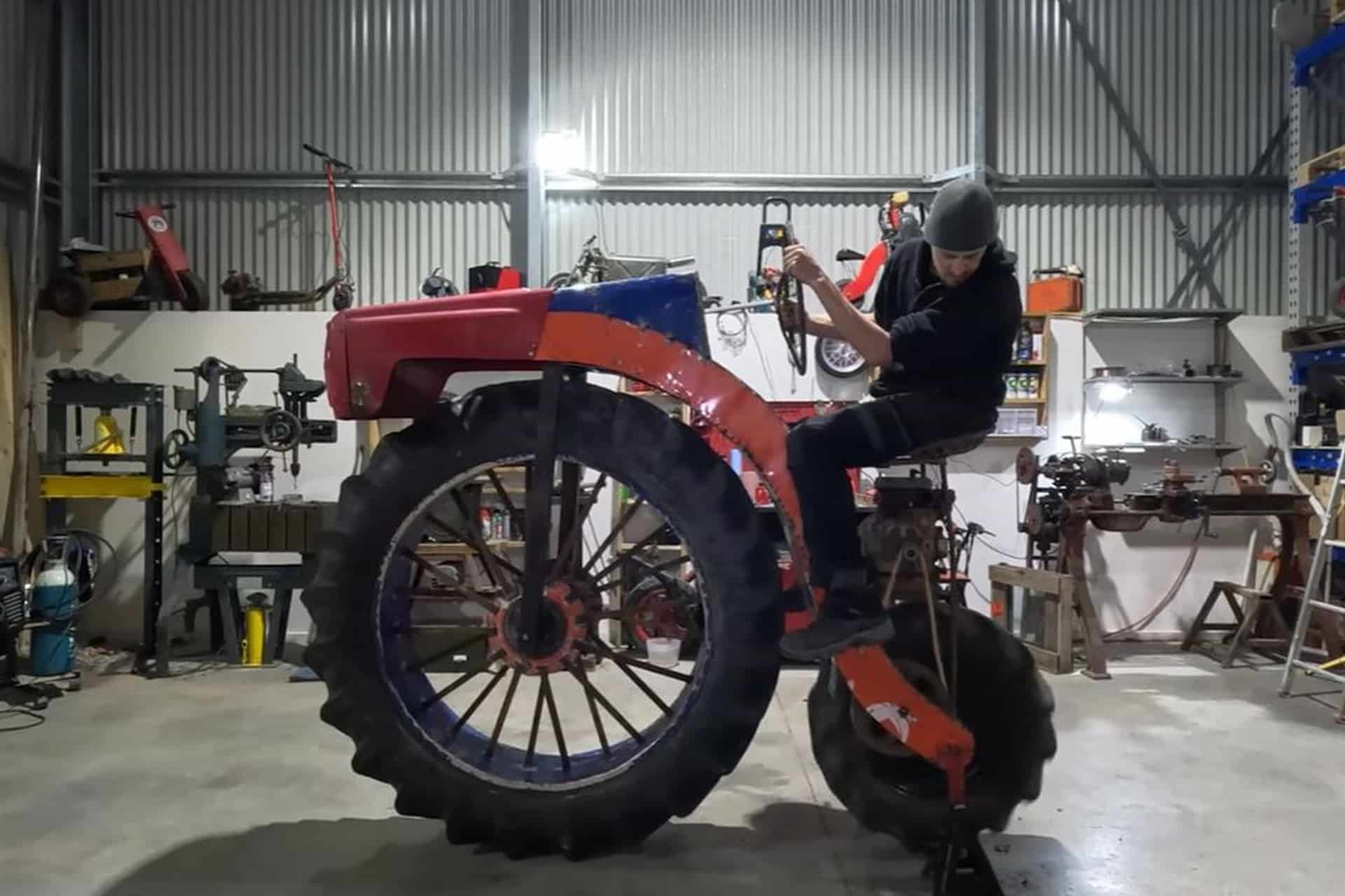 La "moto-tractor" existe y da impresión solo mirarla…