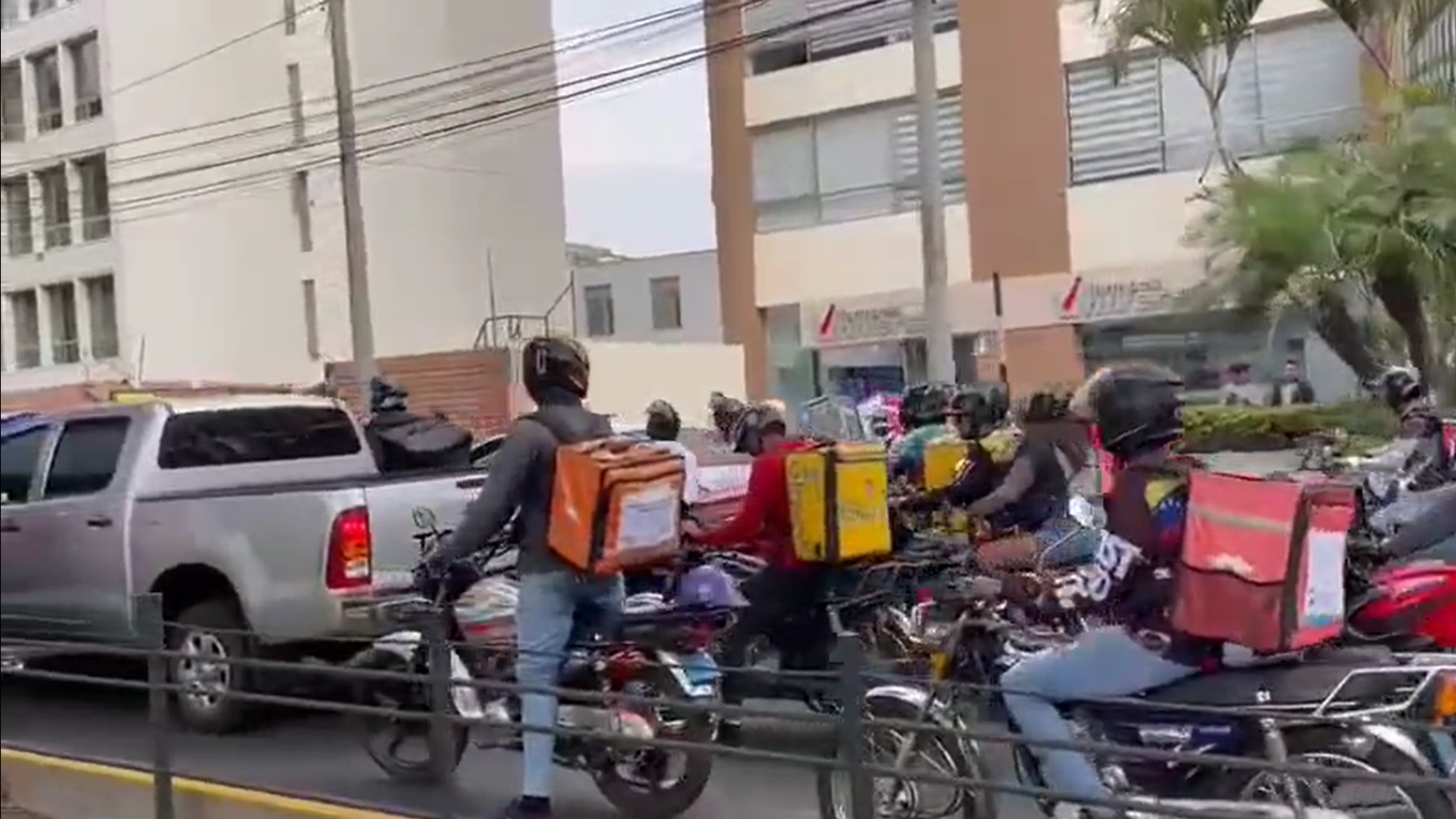Repartidores de delivery realizan huelga por derechos laborales Foto: Observatorio Plataformas Perú