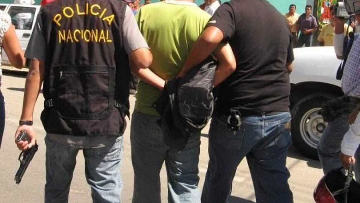 Huánuco: capturan a policía acusado de pedir coima de 200 soles a un comerciante | EDICION | CORREO