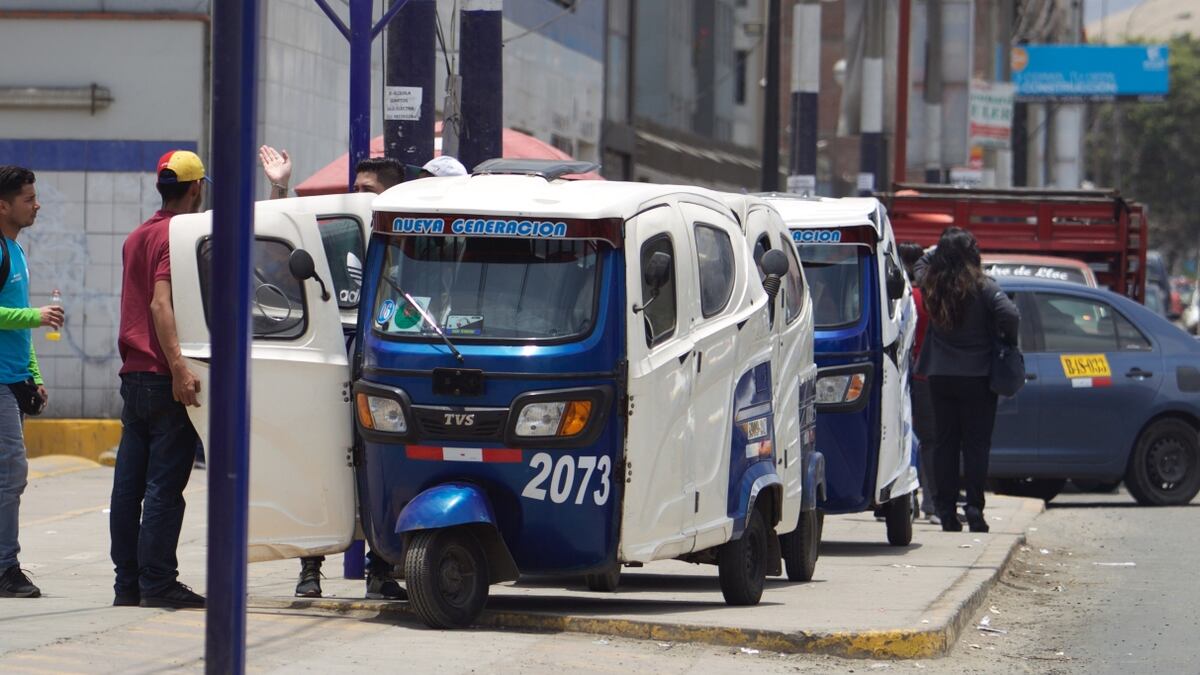 Congreso: plantean que mototaxis establezcan paraderos y vías de tránsito | Waldemar Cerrón | Perú Libre | | PERU | GESTIÓN