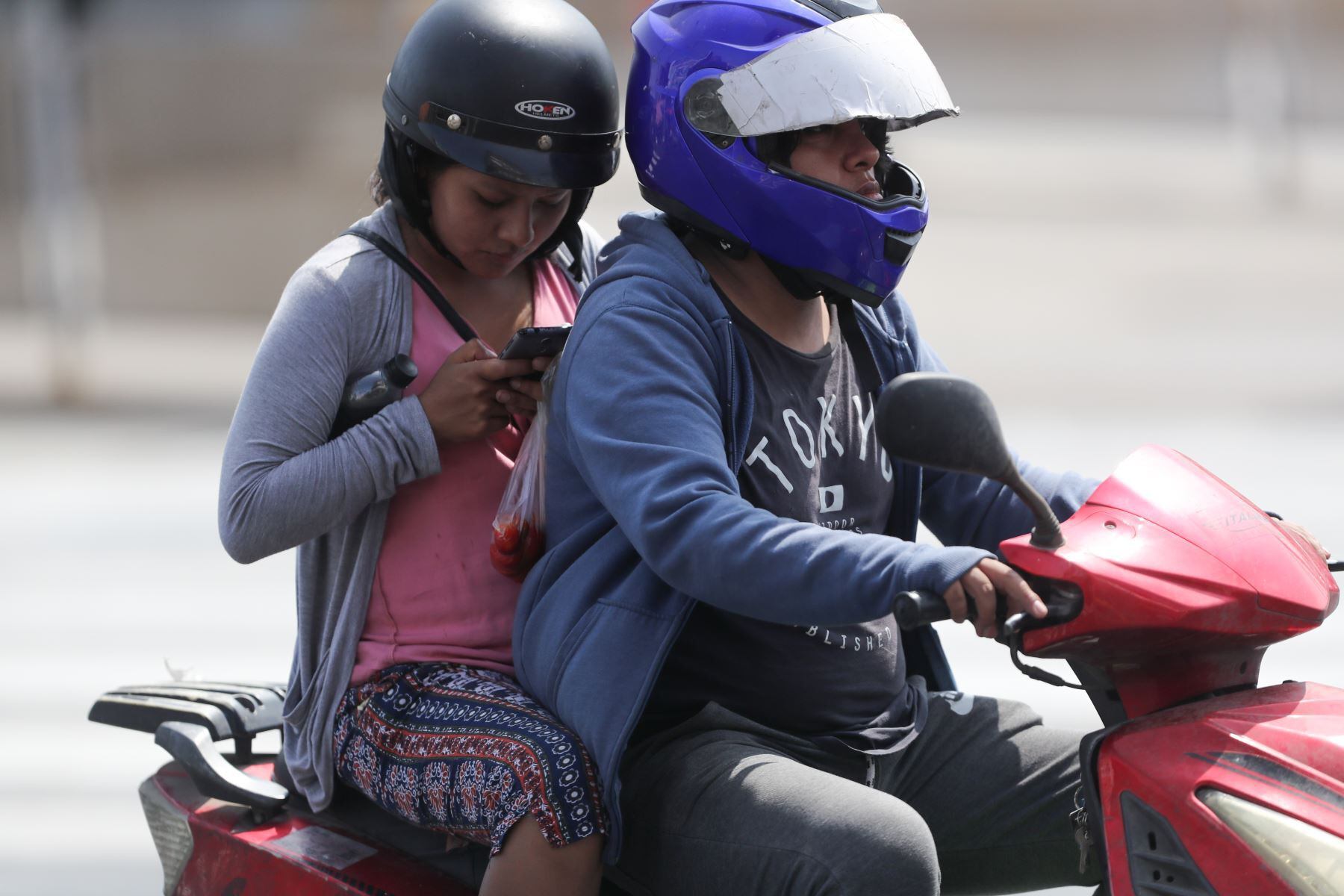 Piura: Municipalidad de Sullana prohíbe uso de casco cerrado y dos pasajeros en motocicleta
