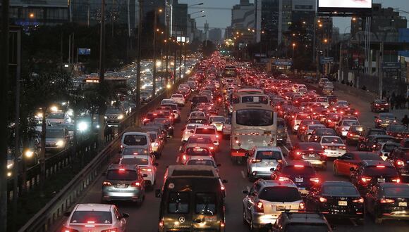 Paro de colectivos y por qué Lima es la tercera ciudad del mundo con más tráfico vehicular | #NoTePases | LIMA | EL COMERCIO PERÚ