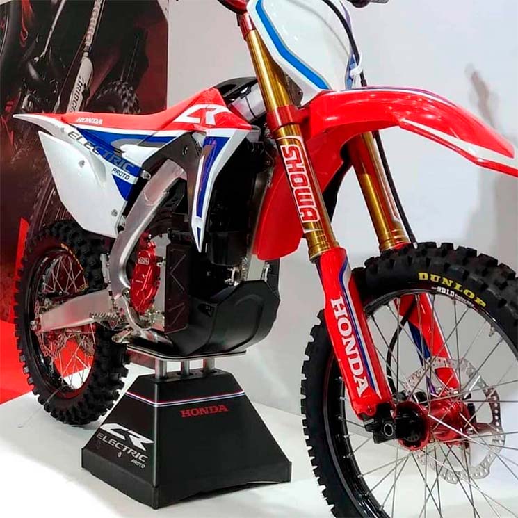 Honda-CR-Electric-3
