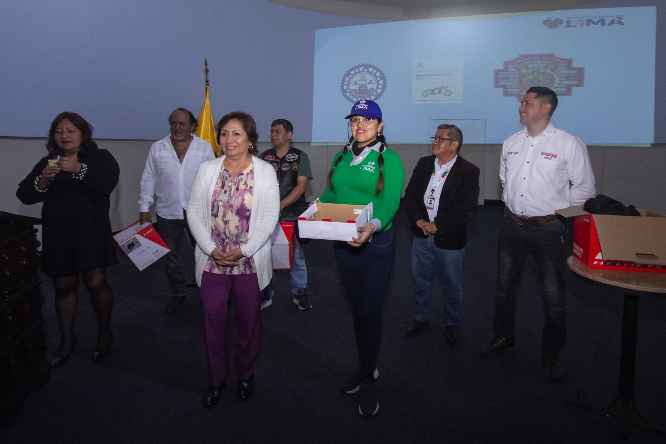 IMG-2126