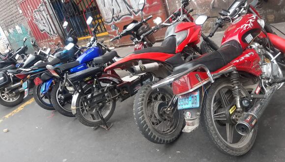 La Policía recuperó 39 motos robadas que eran alquiladas a delincuentes que asaltaban bajo la modalidad del 'raqueteo' | Foto: PNP