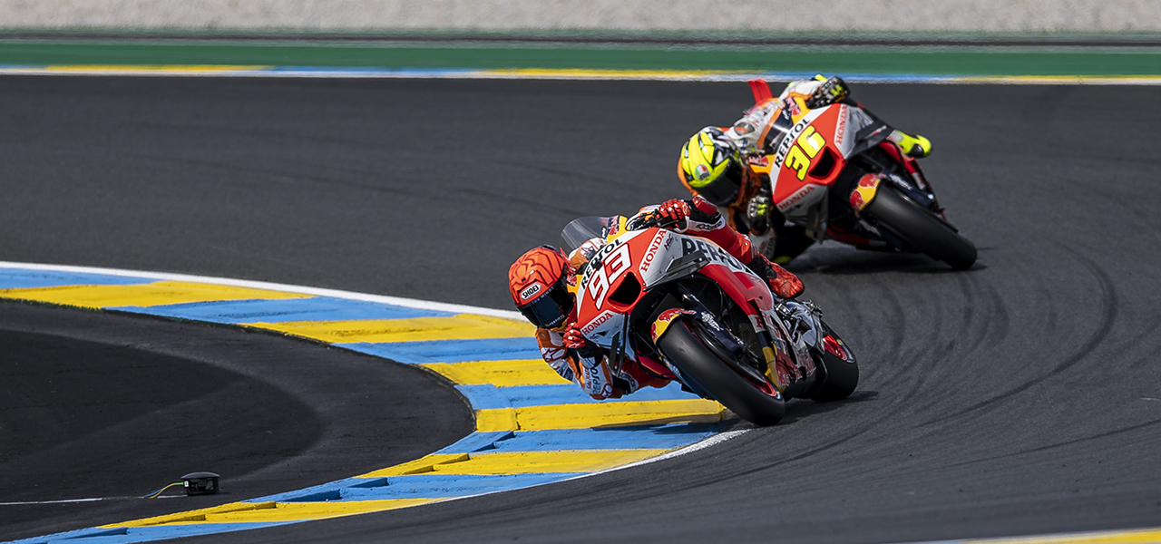 MotoGP Gran Bretaña 2023: Horarios y cómo ver por televisión y online el  regreso de MotoGP - Box Repsol