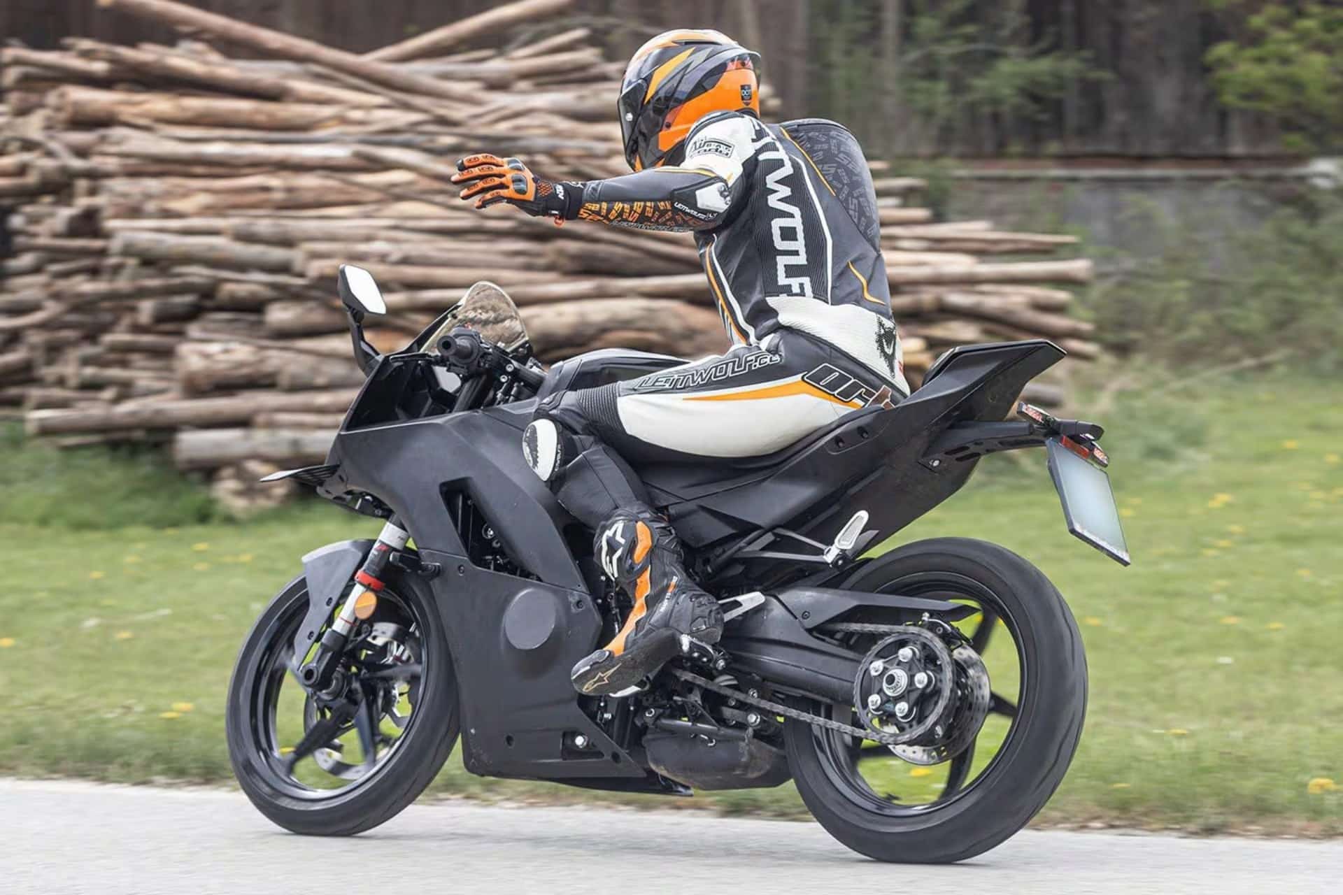KTM-RC-490-4