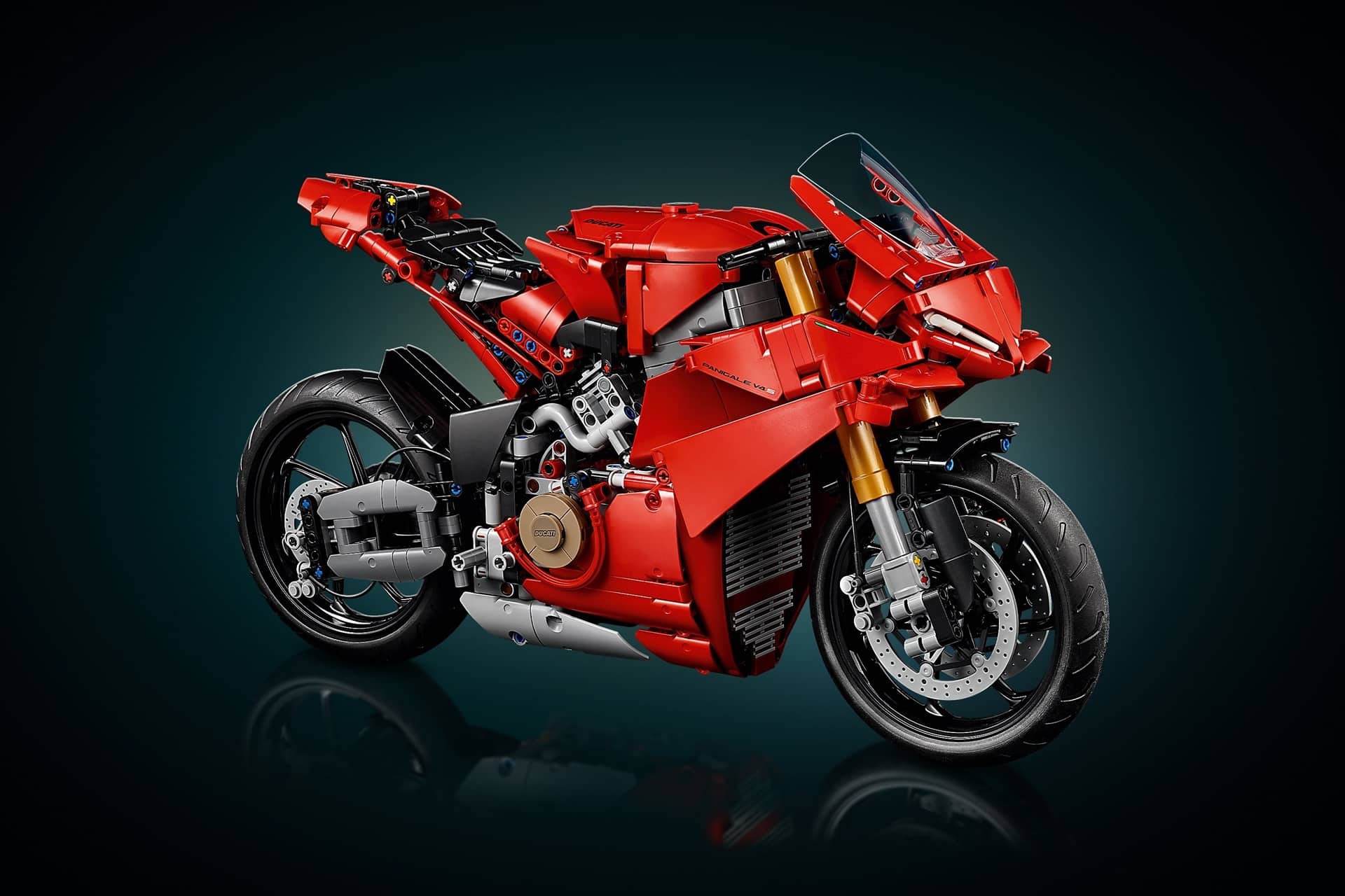 Ducati y el Grupo LEGO presentan el set LEGO Technic con la Panigale V4 S como protagonista