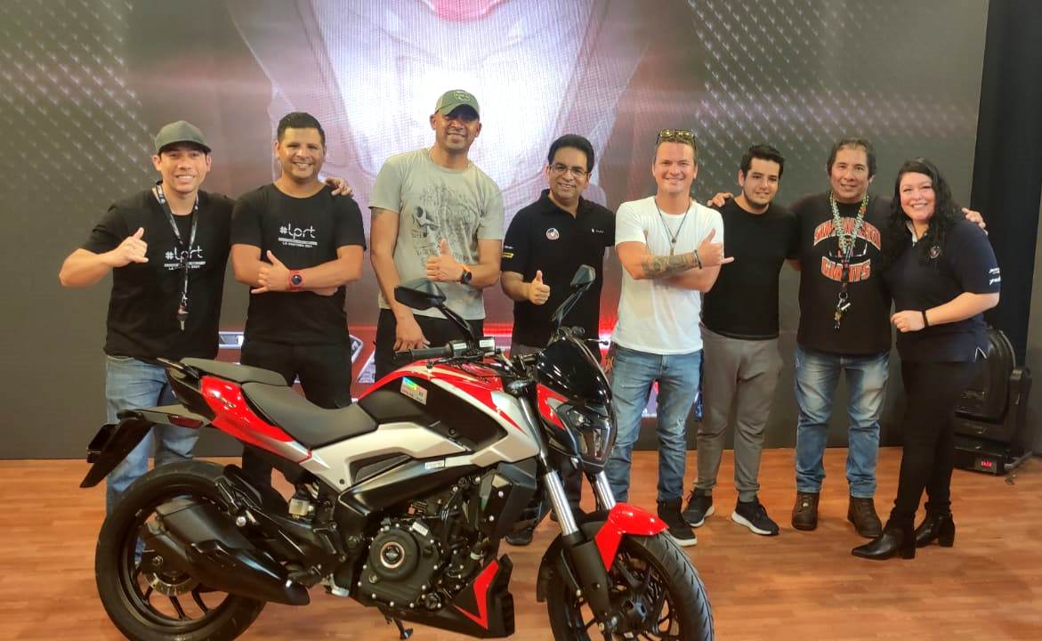 Lanzamiento-Dominar250-2
