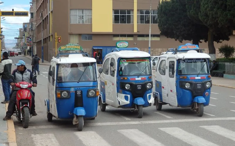 Licencias para conducir mototaxis y motos también serán controladas por el MTC - LA DECANA RADIO JULIACA