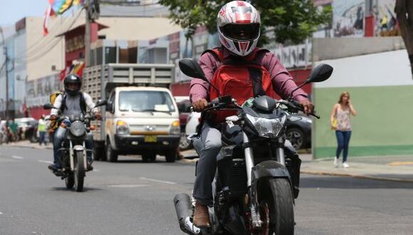 Asimismo, los funcionarios del MTC informaron la ampliación hasta el 31 de diciembre de la vigencia de las licencias de conducir de clase B. (Foto: GEC)