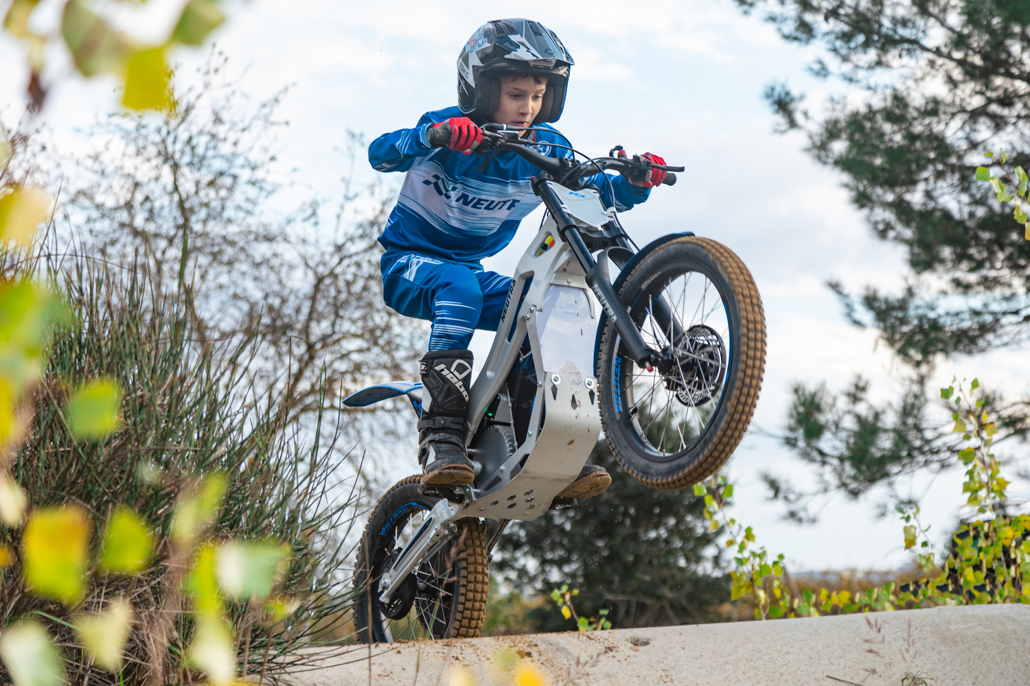 NEUTRA K3: Moto escuela para el trial infantil eléctrico - Canariasenmoto.com