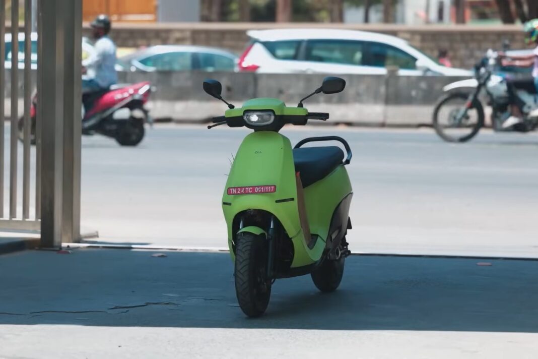 Brujería. El OLA Solo es el primer scooter eléctrico autónomo que no necesita conductor