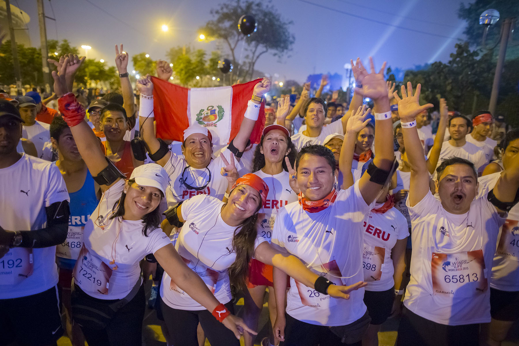 Participants-warm-up-prior-to-the-Wings-For-Life-World-Run-in-Lima-Peru-on-May-3-2015-Enrique-Castro