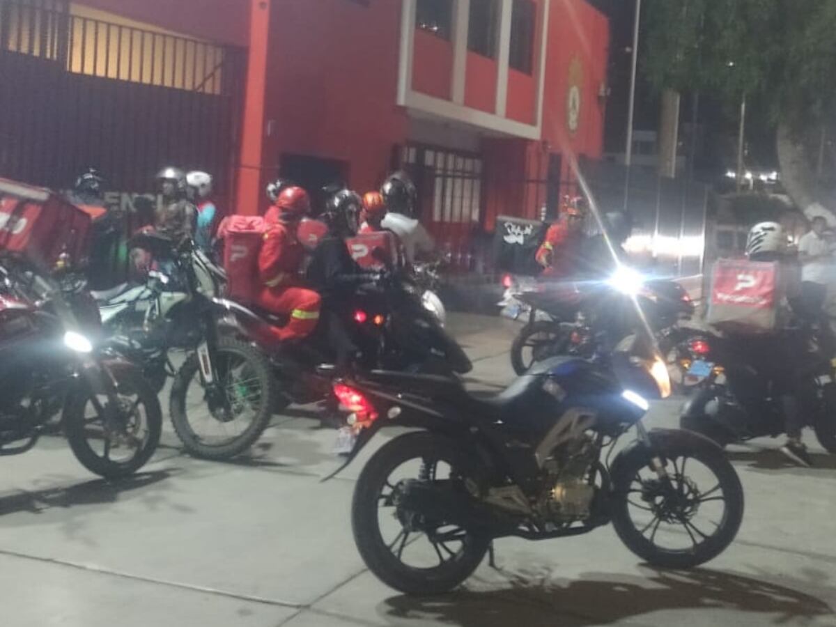 Real Plaza Trujillo: Repartidores de delivery ayudaron a bomberos a llegar al siniestro | tragedia | últimas | PERU | EL COMERCIO PERÚ