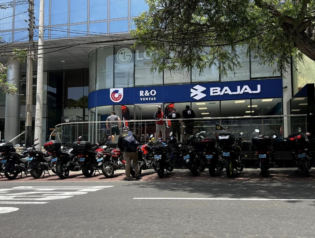 R&O: Primera tienda de motos Bajaj en Miraflores – Business Empresarial