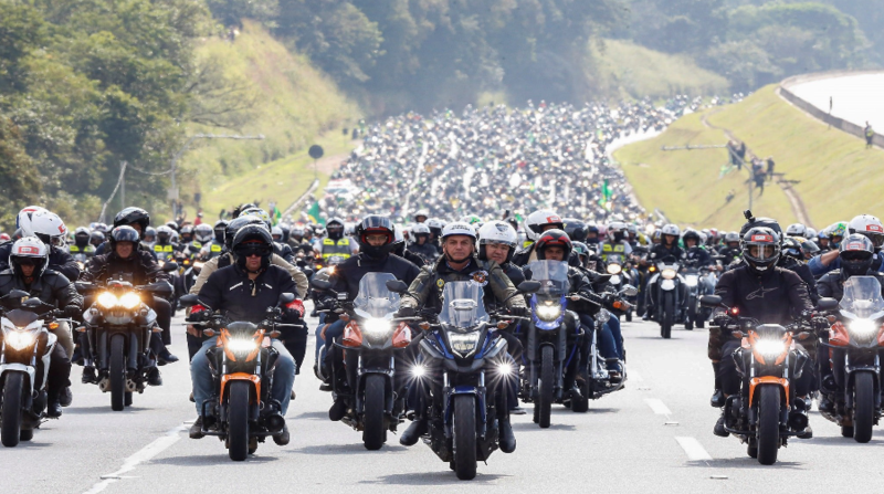 Abren investigación por caravana en motos encabezada por Jair Bolsonaro; se incumplió con las medidas sanitarias impuestas por la pandemia - El Comercio