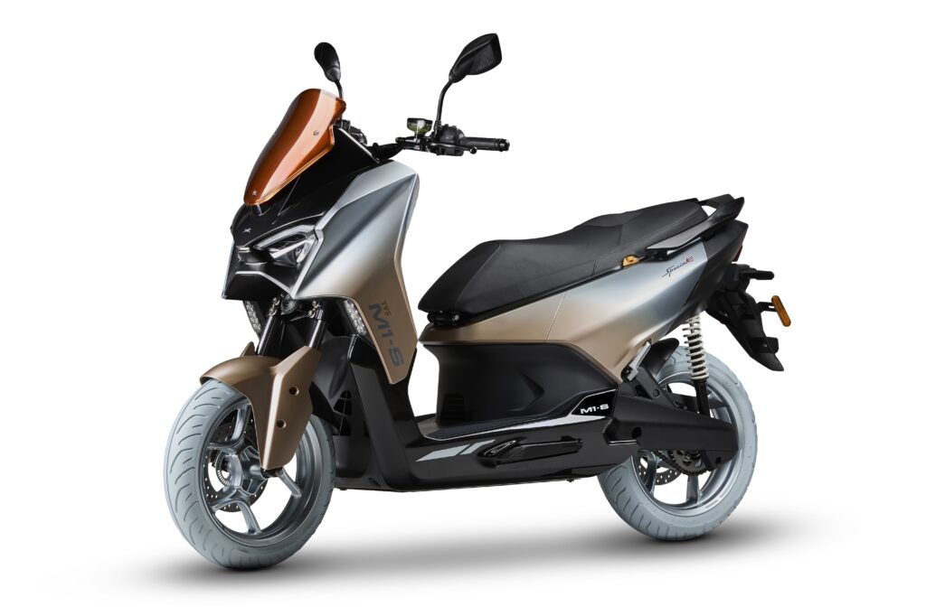TVS-M1-S-1-1024x682