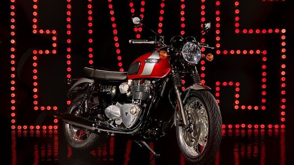Triumph Bonneville T120 Elvis Presley Limited Edition unveiled, is limited to 925 units | HT Auto