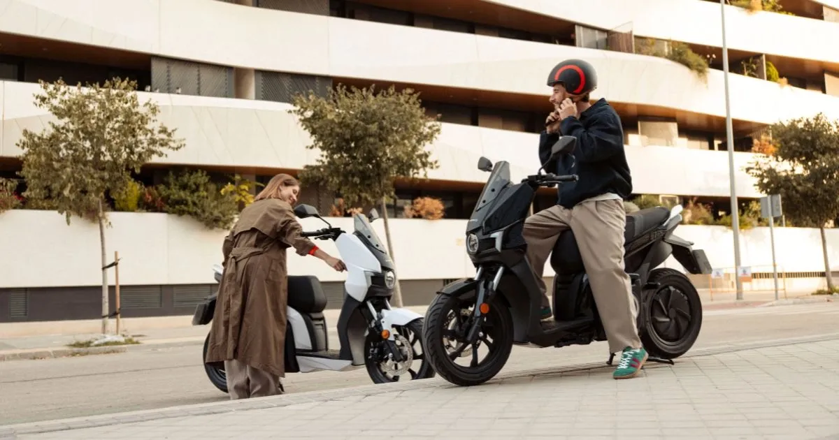 Consejos para elegir tu primera moto eléctrica | Silence