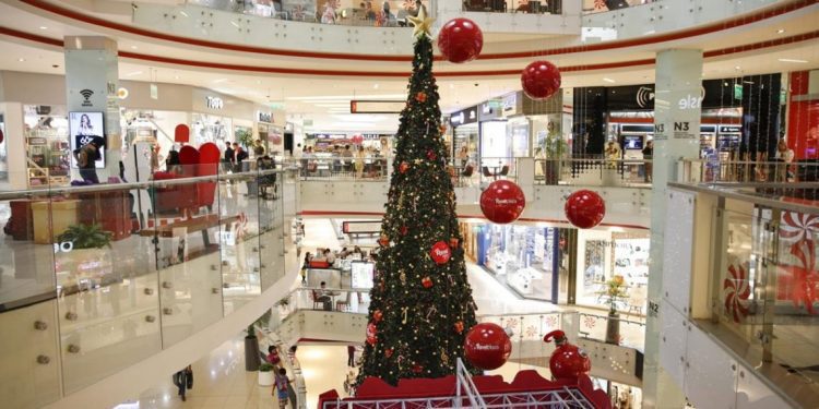 Real Plaza Salaverry encenderá mañana un árbol navideño 100% sostenible