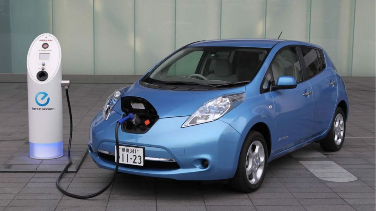 Ventas de vehículos electrificados superan las 10 mil unidades en 2025 y  marcan un récord histórico - Revista Economía