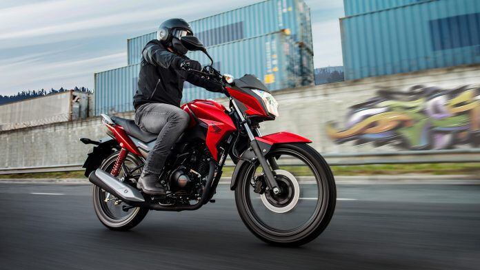 Venta de motos nuevas crece 228% en abril y establece nuevo récord - La Tercera