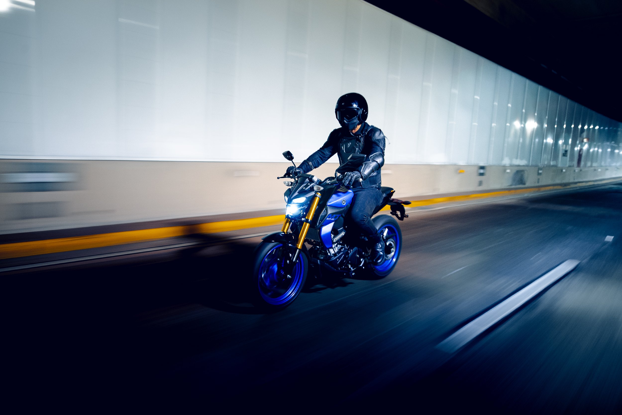 Yamaha-23